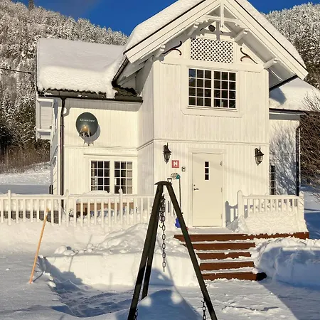 Feriehus Nydelig Hjem I Nome Med Wifi Norem